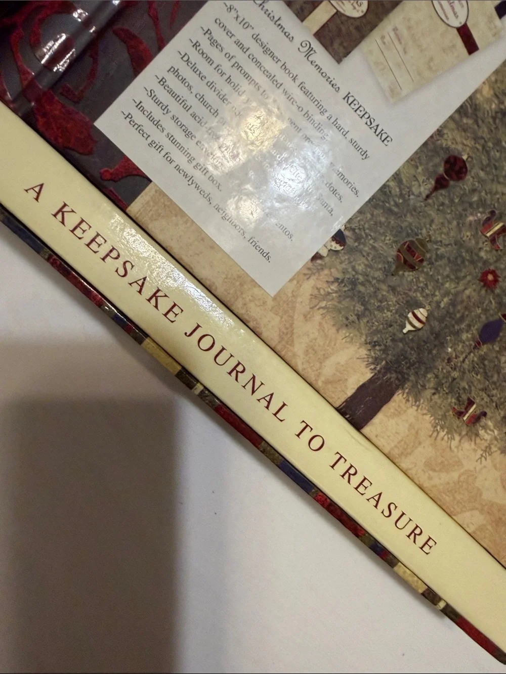 Christmas Memories Keepsake Journal for Families - Beige & Red